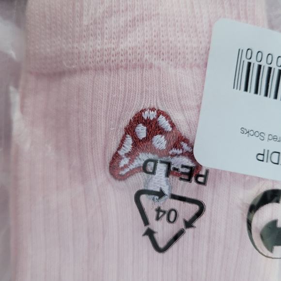 NWT Toadstool Sock & Scarf Mushroom Gift Set - Picture 3 of 4